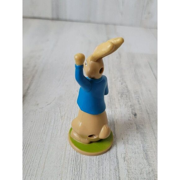 Peter Rabbit McDonald's 2018 Easter toy figure bunny - Picture 3 of 5